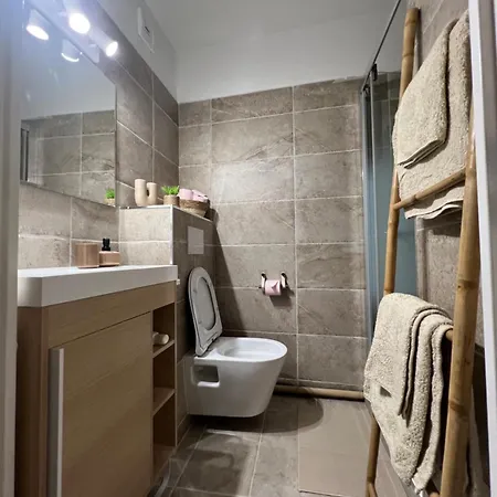 Boho Chic - Proche De La 尼斯